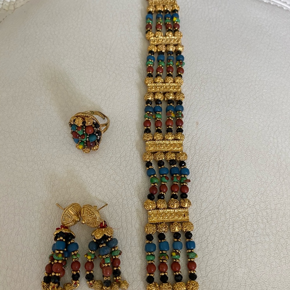 Original jewelry set